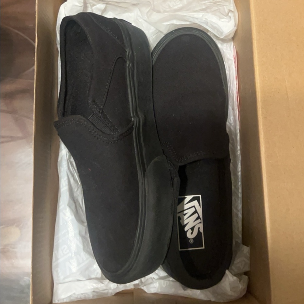 Brand new- Black Vans